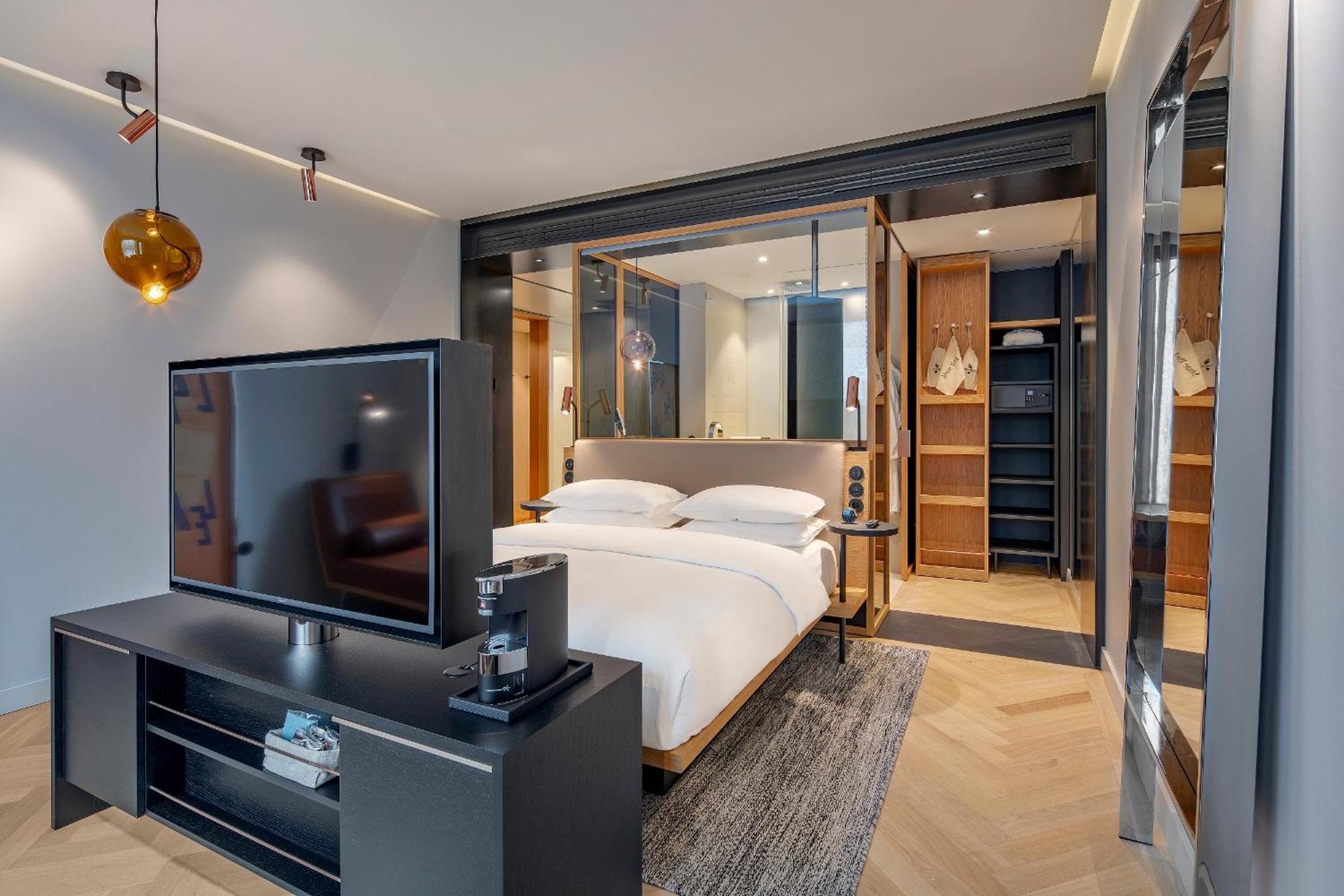 Andaz Schwabinger Tor, By Hyatt Hotel München
