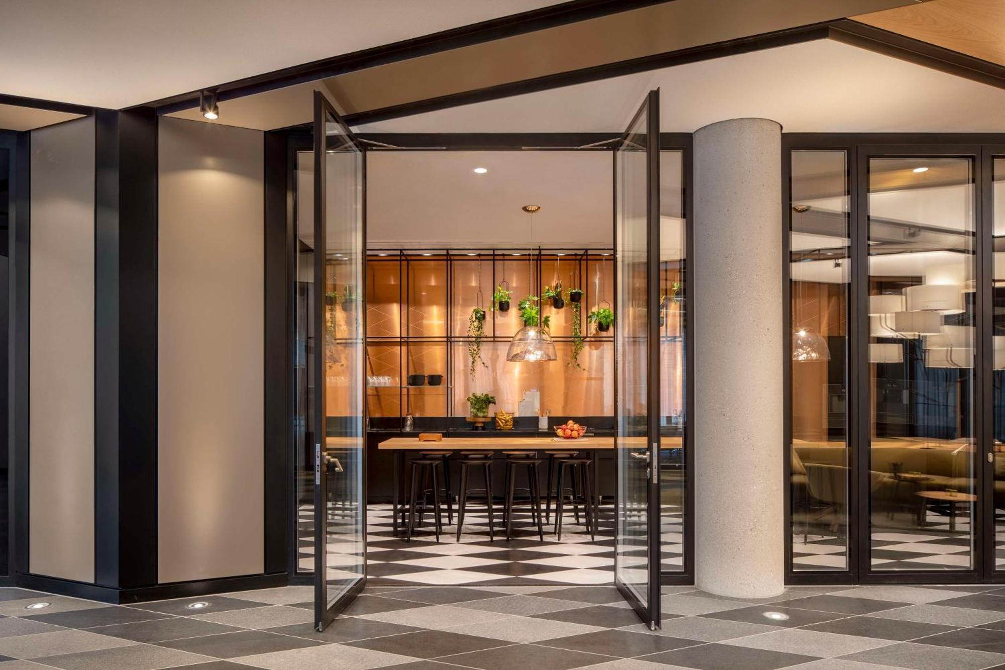 Andaz Schwabinger Tor, By Hyatt Hotel München