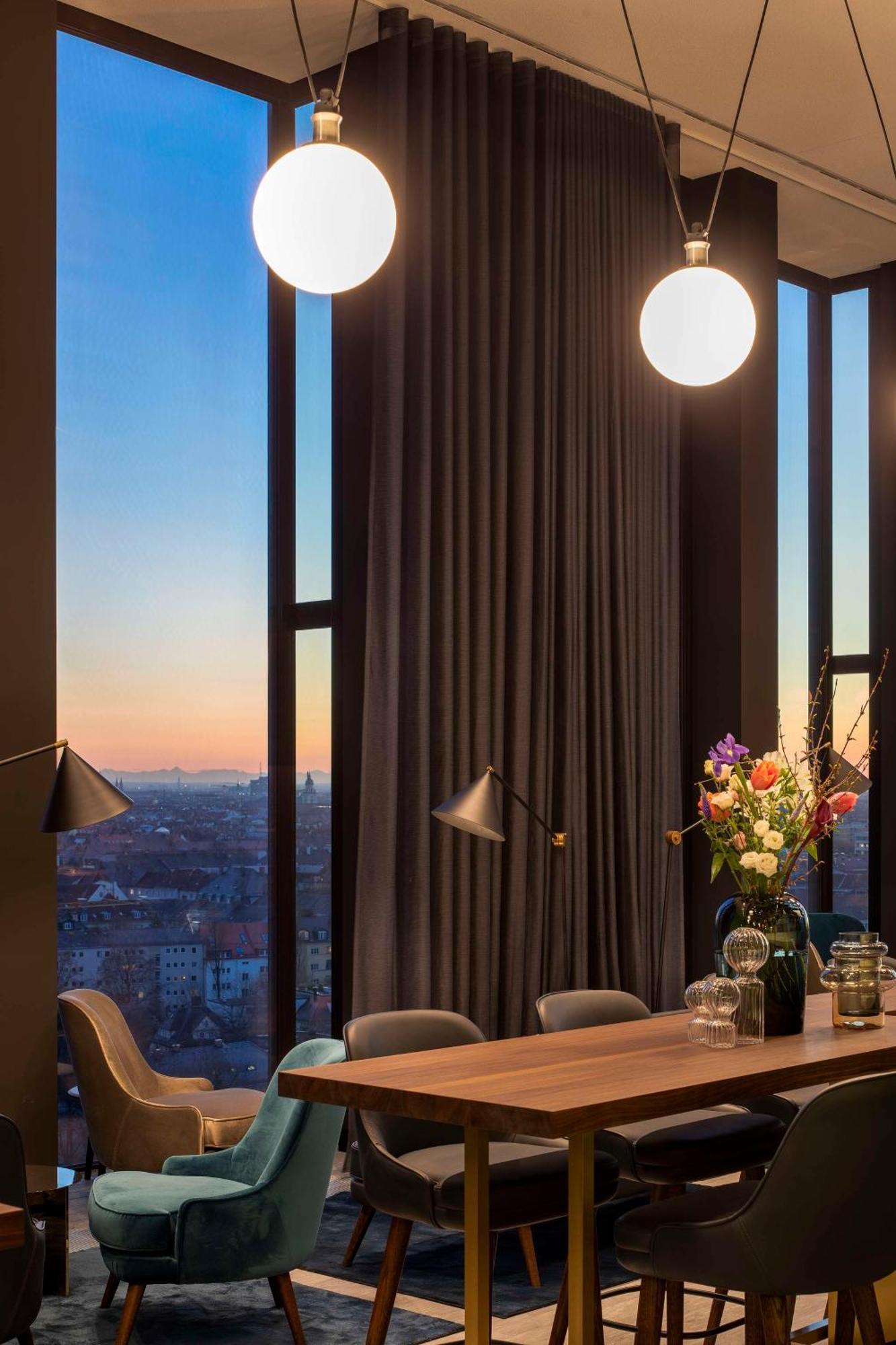 Andaz Schwabinger Tor, By Hyatt München